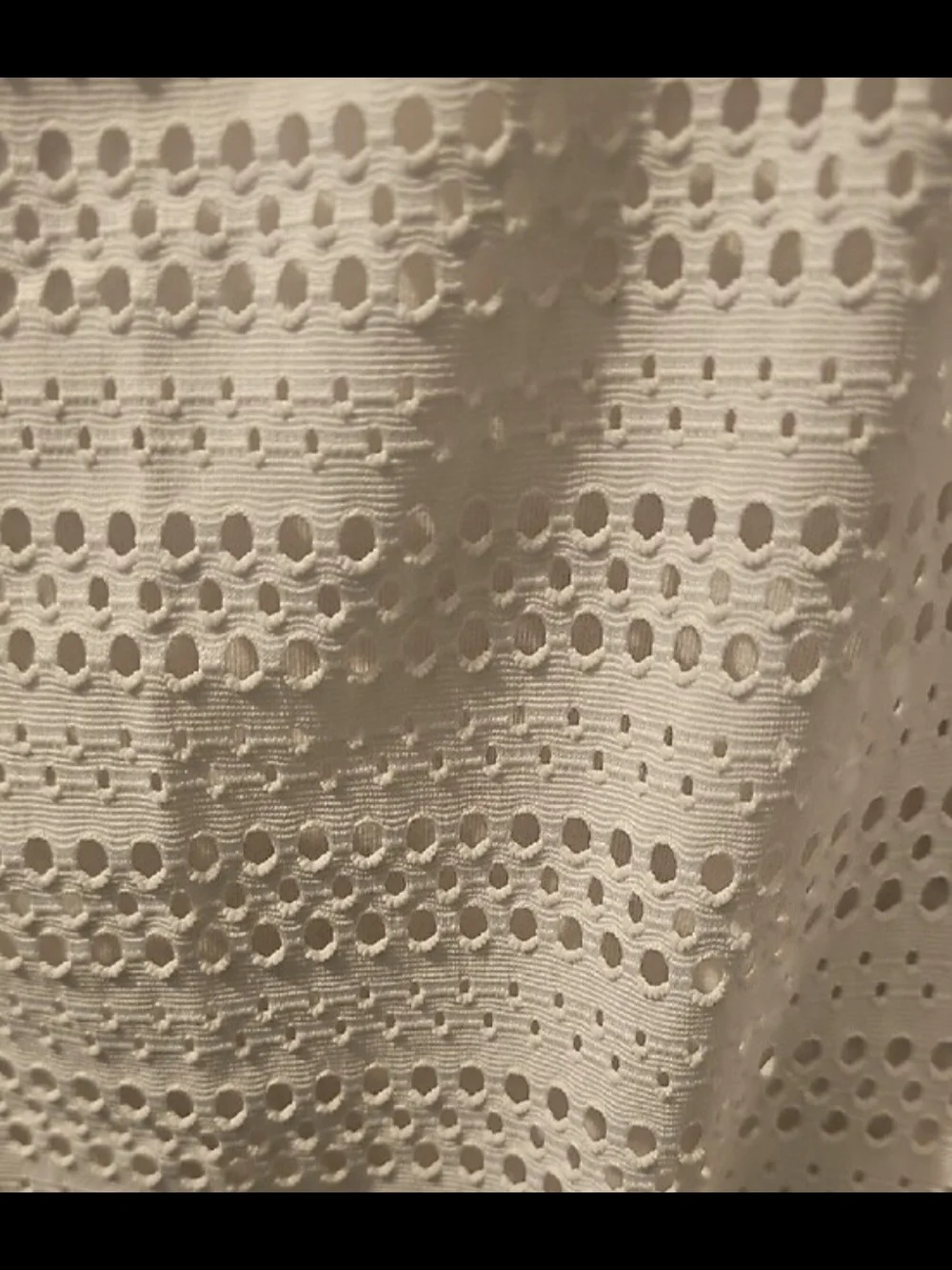 Old Navy Girls White Eyelet Front Short Sleeve Tee Size 10/12